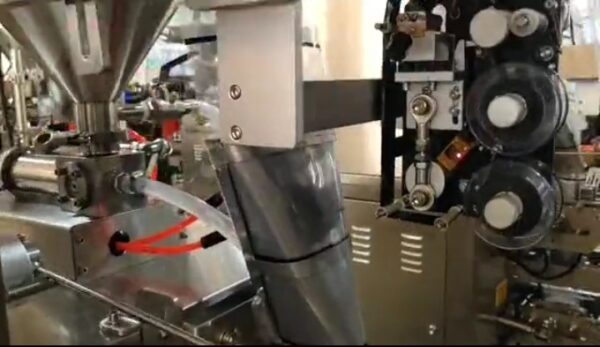 Liquid Packing Machine - Image 3